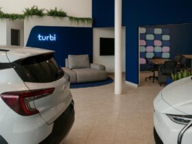 Turbi expande presença com duas novas lojas físicas de seminovos para vendas diretas.