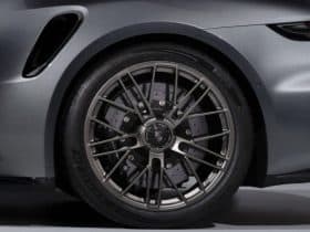 Pirelli P Zero R: da experiência no motorsport, o pneu para o novo Porsche 911 Turbo S