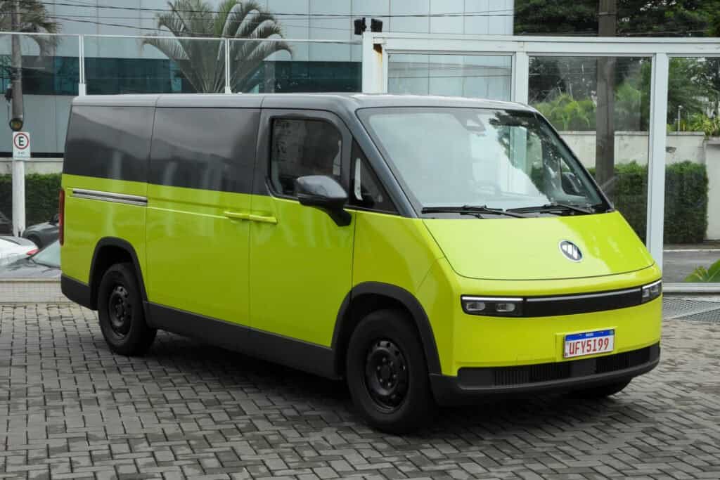 Foton apresenta sete novos veículos comerciais elétricos no Brasil