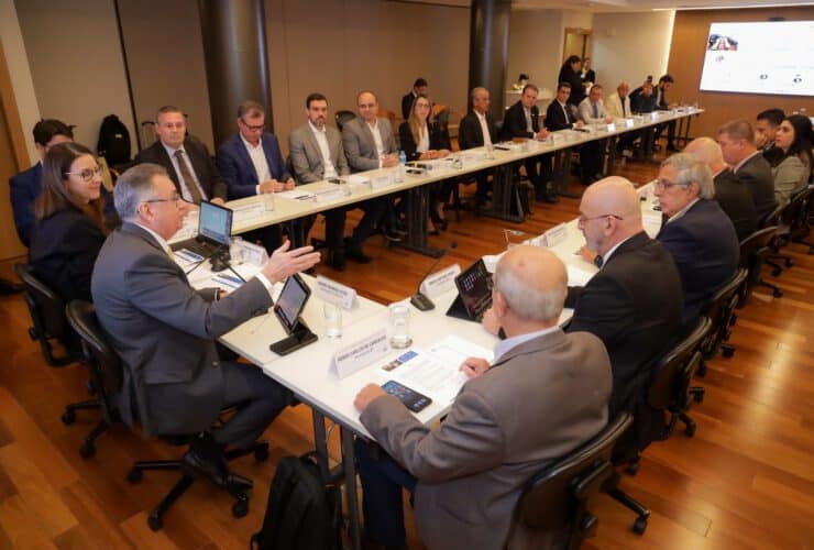 Autopeças em foco: CBCPAVE discute parcerias com GM, inspeção veicular e agenda legislativa