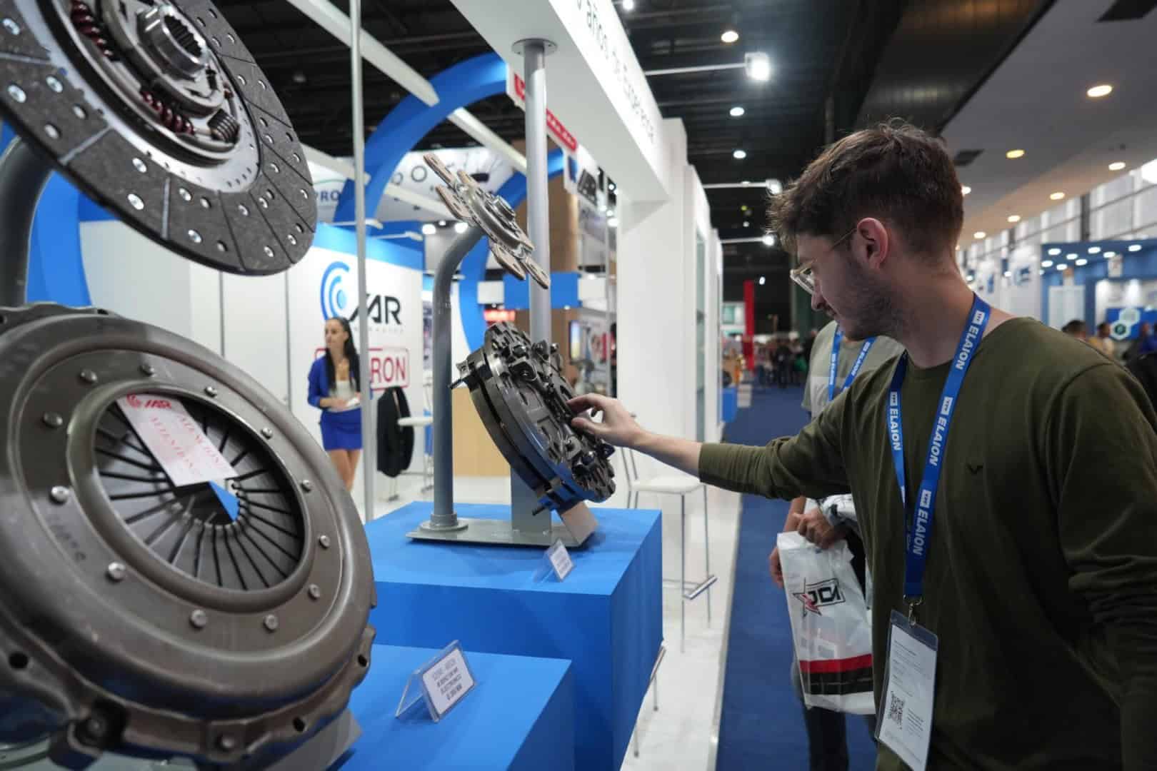 Automechanika Buenos Aires 2026 apresenta sua agenda com mais de 40 atividades paralelas
