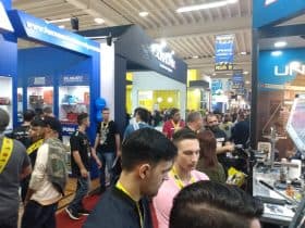 Autopar 2026 inicia com lotação máxima e presença de autoridades no Expotrade Pinhais