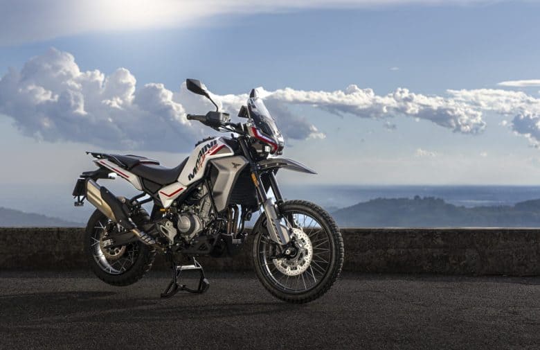 Com preços a partir de R$ 35.990, Moto Morini inicia pré-venda da AlltrHike 450