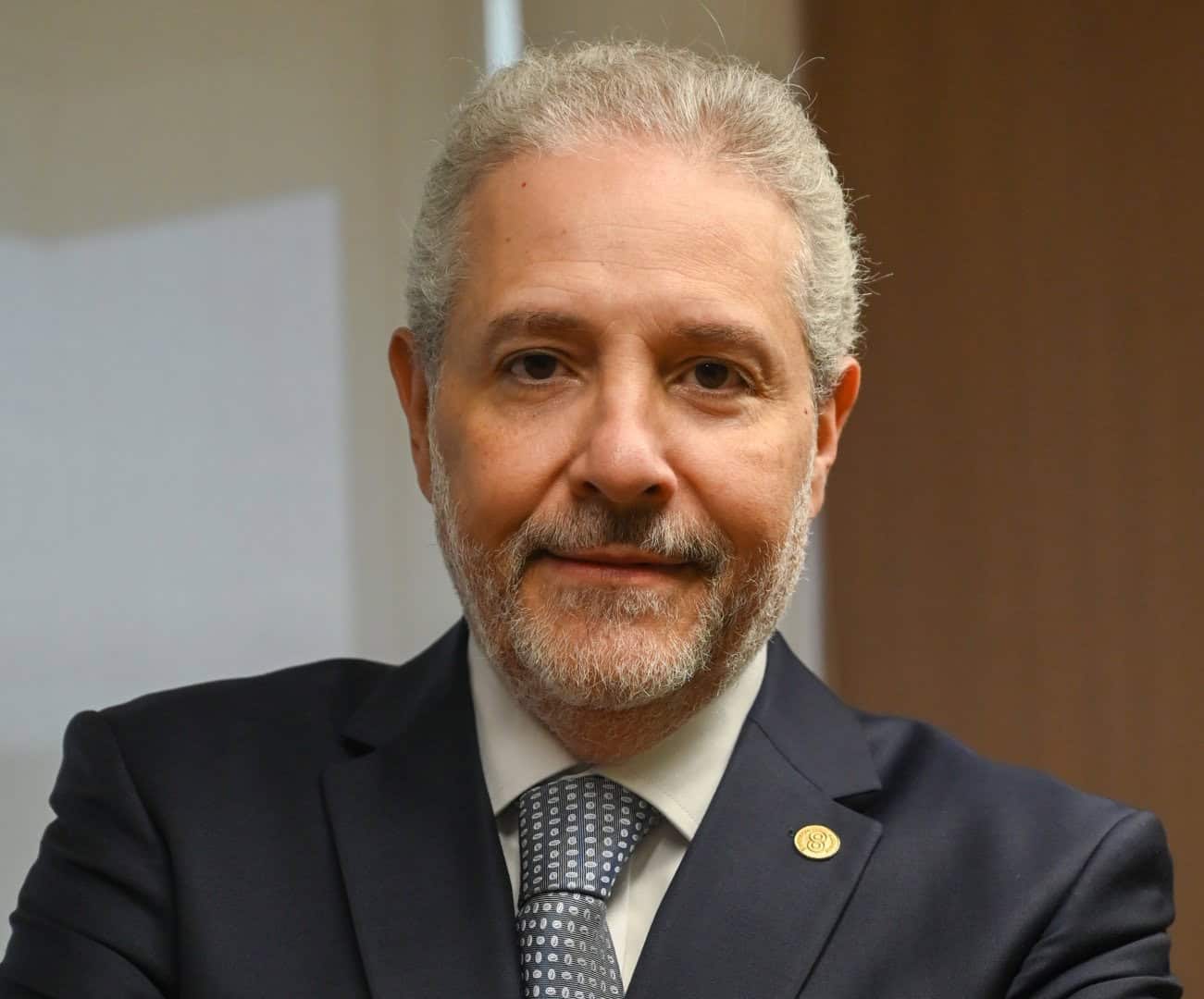 Presidente do Sindipeças Alerta Para Riscos dos Incentivos à Importação de Veículos e Autopeças no Brasil