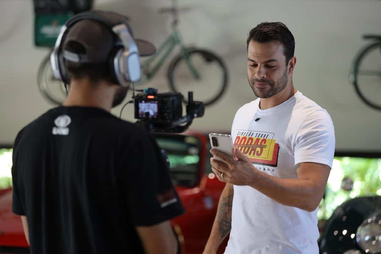 "Mecanizou e Niela Mecânica: Nova Parceria com Direção Sobre Rodas"