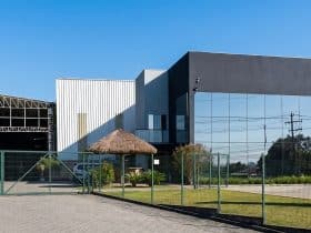 Emaster completa 29 anos e aposta em inovação na indústria automotiva