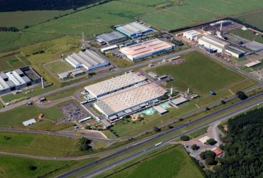 Automatização de transmissões de caminhões avança no Brasil e ganha força com soluções da Eaton