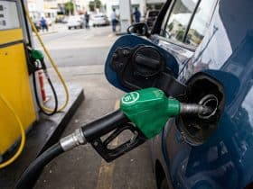Conselho aprova aumento do etanol na gasolina para 32% a partir de agosto para reduzir importações