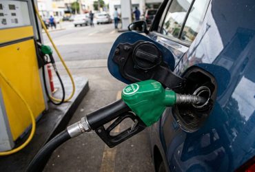 Conselho aprova aumento do etanol na gasolina para 32% a partir de agosto para reduzir importações