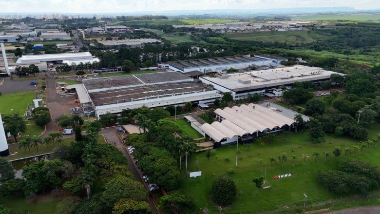 PHINIA celebra 35 anos da planta de Piracicaba e reforça liderança na indústria automotiva