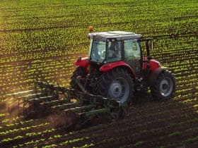 Acordos internacionais redesenham o agronegócio e devem remoldar a demanda por lubrificantes agrícolas no Brasil