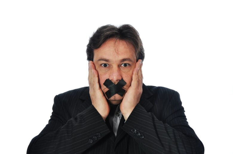 A força invisível do silêncio na comunicação corporativa