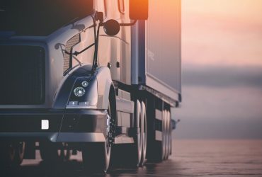 Roubo de Cargas em 2025: Sudeste Registra Queda de 15%, mas RJ Ainda Lidera e Nordeste Consolida Avanço