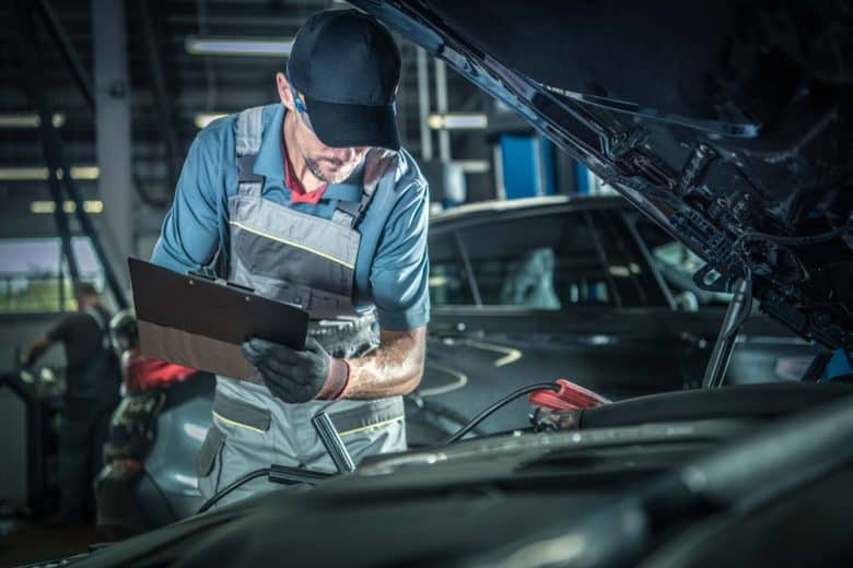 Crescimento do Setor Automotivo: Como Aumentar a Eficiência Operacional em Concessionárias, Oficinas e Autopeças