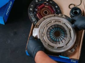 ZF Aftermarket expande linha SACHS para veículos leves com novos kits de embreagem e volantes bimassa
