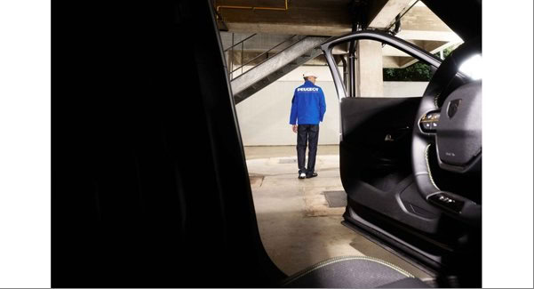 Peugeot e Piet lançam colaboração inovadora unindo moda, design automotivo e cultura urbana