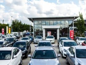 Carro usado ou novo: o que vale mais a pena em 2026?