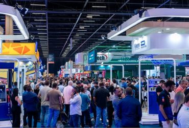 ExpoPostos 2026 começa nesta terça-feira (8), em São Paulo, com mais de 250 expositores e expectativa de 30 mil visitantes
