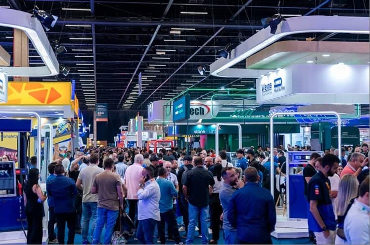 ExpoPostos 2026 começa nesta terça-feira (8), em São Paulo, com mais de 250 expositores e expectativa de 30 mil visitantes