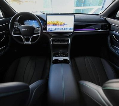 BYD Song Plus 2027 alcança um novo patamar com motor turbo, bateria ampliada e carregamento rápido