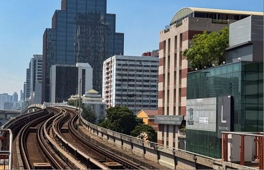 Expansão histórica do metrô e dos trens em São Paulo reacende debate sobre mobilidade urbana e planejamento das cidades