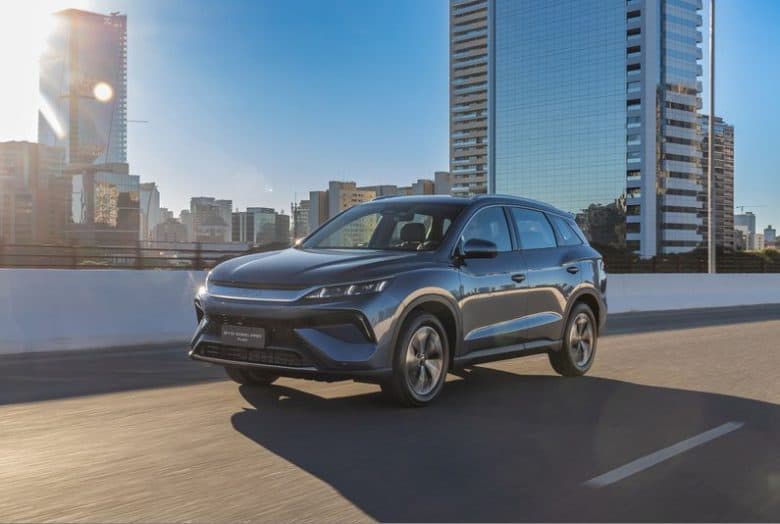 Novo BYD Song Pro chega com tecnologia Flex Fuel e motor com menor consumo energético do segmento