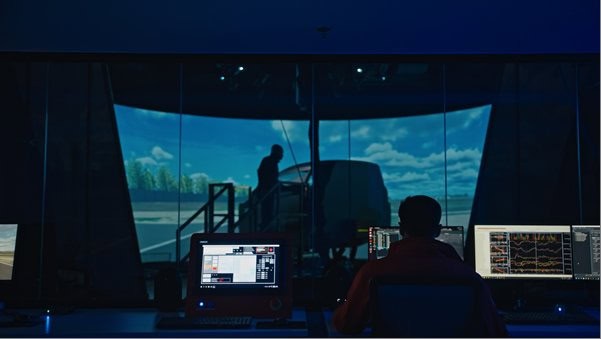 Bridgestone acelera desenvolvimento de pneus com novo simulador virtual e IA