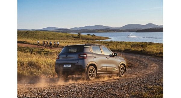 Citroën C3 2027 chega mais equipado e amplia opções de cores