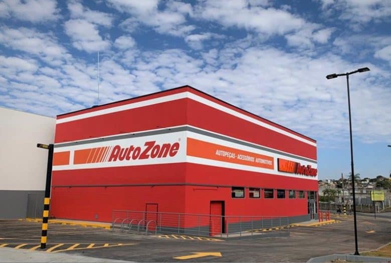 AutoZone acelera expansão no Brasil e anuncia abertura de cinco novas lojas em junho