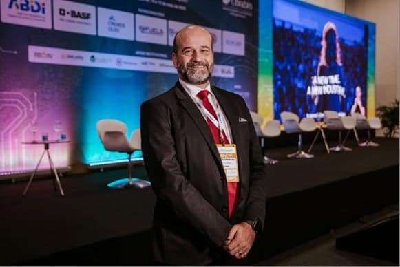 Gilles-Laurent Grimberg, o especialista que decidiu enfrentaros mitos técnicos do setor automotivo