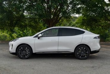 Hyptec HT 2027 estreia no Brasil com nova bateria e até 431 km de autonomia 