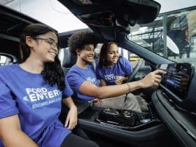 Ford lança programa gratuito de formação em serviços automotivos