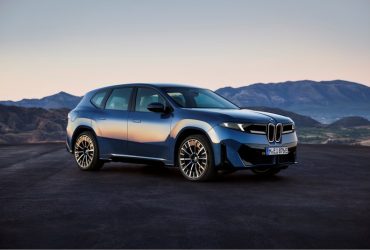 Dupla vitória: BMW iX3 é eleito World Car of the Year e World Eletric Vehicle 2026