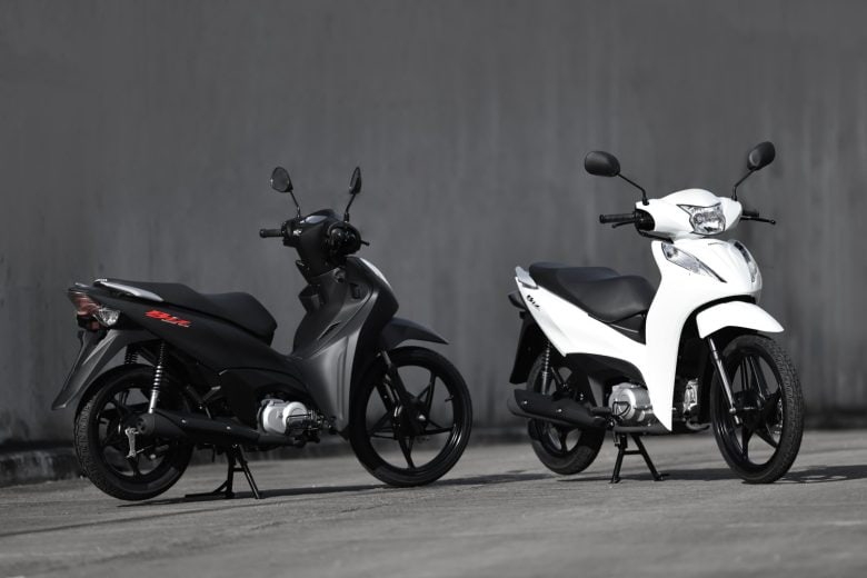 Honda Biz 2027: evolução técnica na versão de entrada, a ES, e cores inéditas para a versão topo de linha, a EX