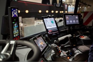 Agrishow 2026: Valtra apresenta o Talking Tractor, máquina que interage com o produtor por voz e texto 