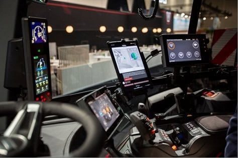 Agrishow 2026: Valtra apresenta o Talking Tractor, máquina que interage com o produtor por voz e texto 