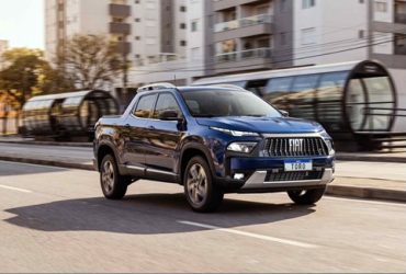 Fiat Toro chega à linha 2027 como a primeira picape híbrida-leve produzida no Brasil