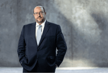 Rodrigo Navarro assume presidência da ANIP