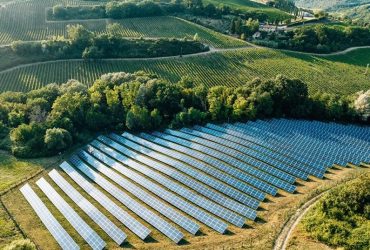 Eaton acelera impacto em sustentabilidade com redução de 40% nas emissões e investimento de US$ 2,1 bilhões em P&D