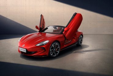 MG Motor apresenta novos MG4 e MG S5 no Salão do Automóvel de São Paulo 2024