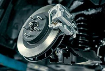 Fatores que provocam o travamento da pinça de freio