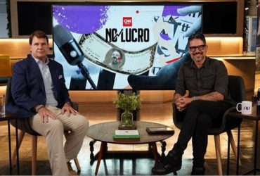 Em entrevista, Jim Farley, CEO global da Ford, fala sobre a revolução dos carros definidos por software