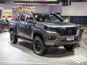 Mopar e Fiat apresentam destaques da personalização de picapes no Salão do Automóvel 2025