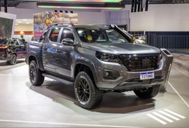 Mopar e Fiat apresentam destaques da personalização de picapes no Salão do Automóvel 2025