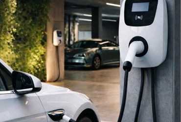 Carro elétrico: como adaptar o espaço para receber o automóvel