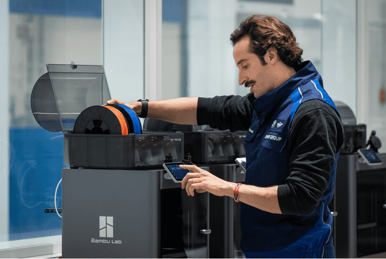 Impressão 3D Sustentável: BMW Group Transforma Reciclagem em Inovação
