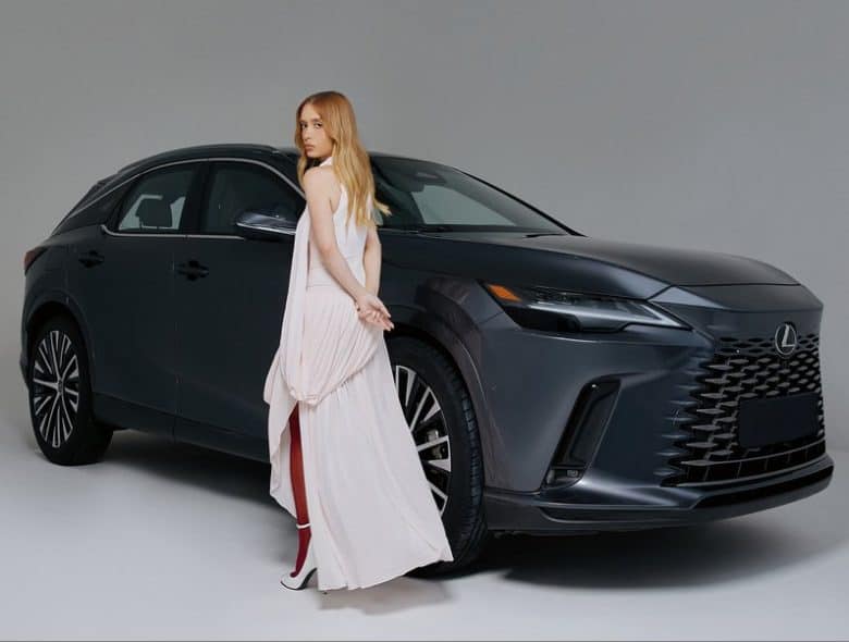 Lexus anuncia Maria Braz, referência no mercado de luxo, como primeira embaixadora da marca no Brasil