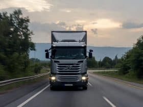 Câmara endurece regras contra receptação de cargas roubadas e mira o CNPJ de fachada