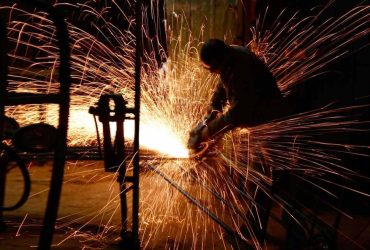 Como o Desvio de Investimentos para Segurança Aumenta o Custo Brasil na Indústria