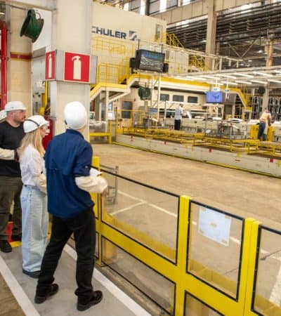 GM abre a fábrica de São Caetano do Sul para visitas guiadas pela linha de produção